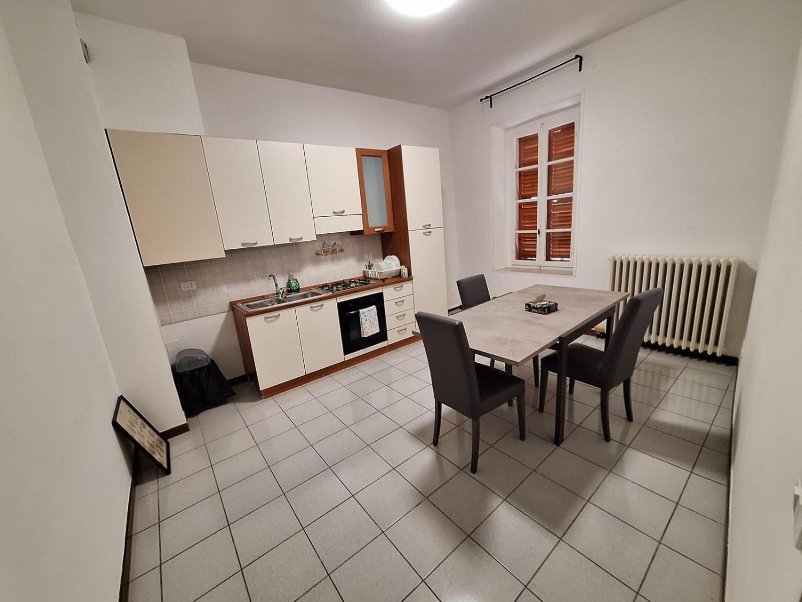 Fiore Apartments Fiorenzuola d'Arda Exterior photo